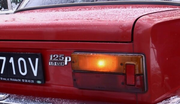 Fiat 125p na czarnych blachach!